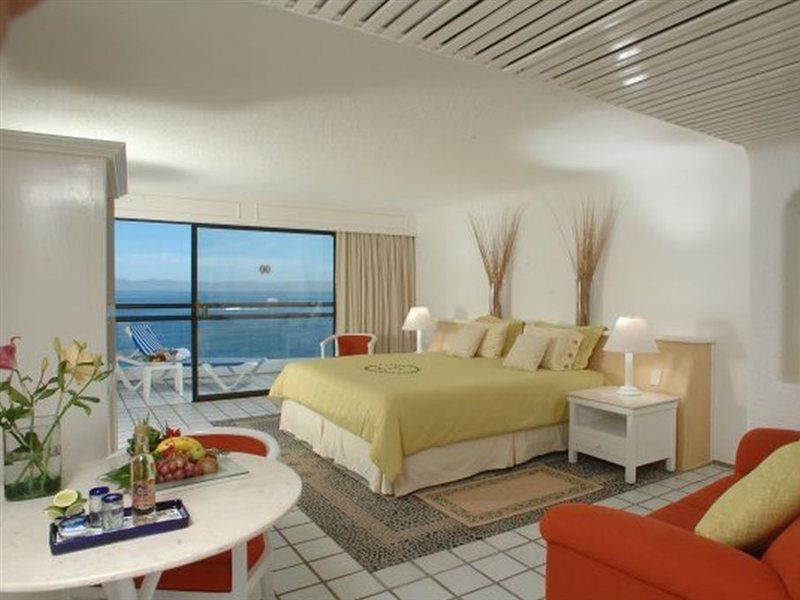 Presidente Intercontinental Puerto Vallarta Hotel Exterior photo